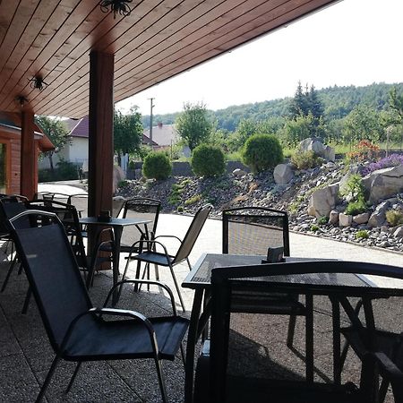 Penzion U Cola Prievidza Dış mekan fotoğraf