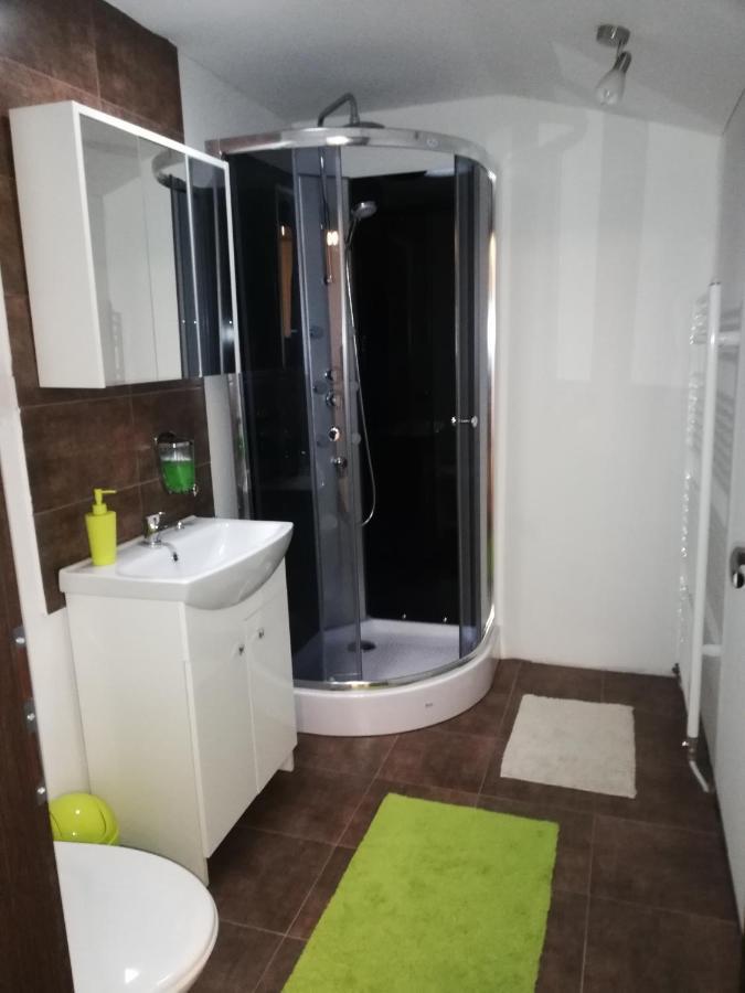 Penzion U Cola Prievidza Dış mekan fotoğraf