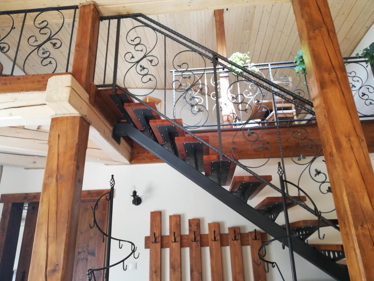 Penzion U Cola Prievidza Dış mekan fotoğraf